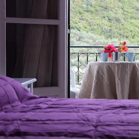 Natasa And Spiros パレオカストリッツア