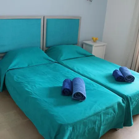 Natasa And Spiros アパート パレオカストリッツア